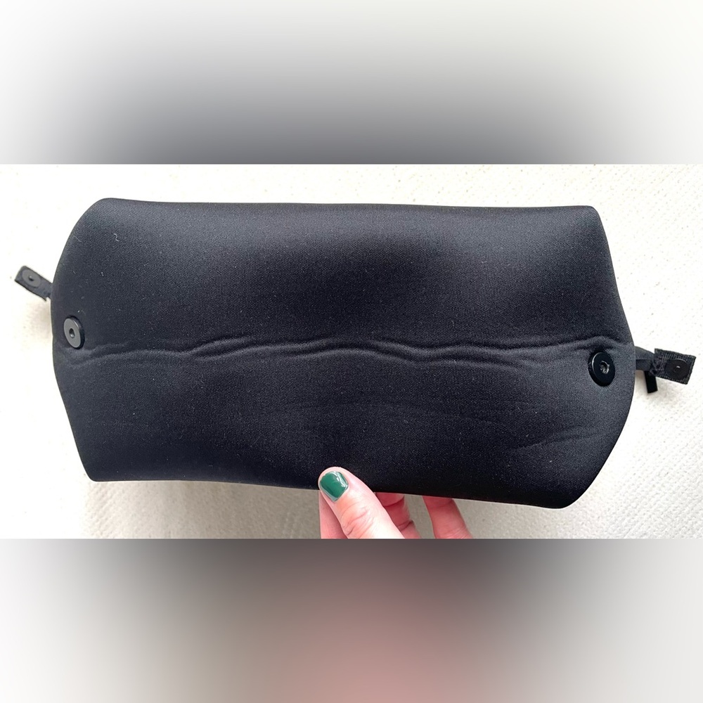 Mad Rabbit Toiletry Bag - Picture 6 of 7